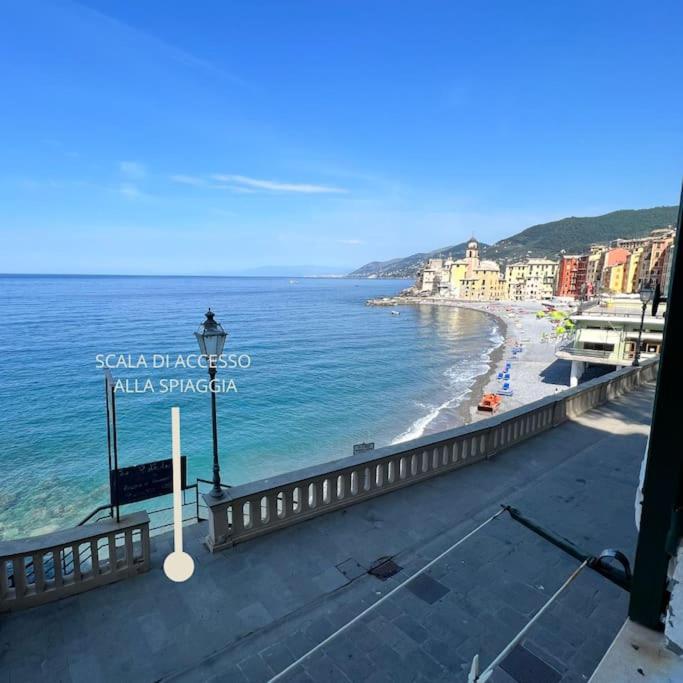 شقة Un Terrazzino Sul Lungomare كامولّي المظهر الخارجي الصورة